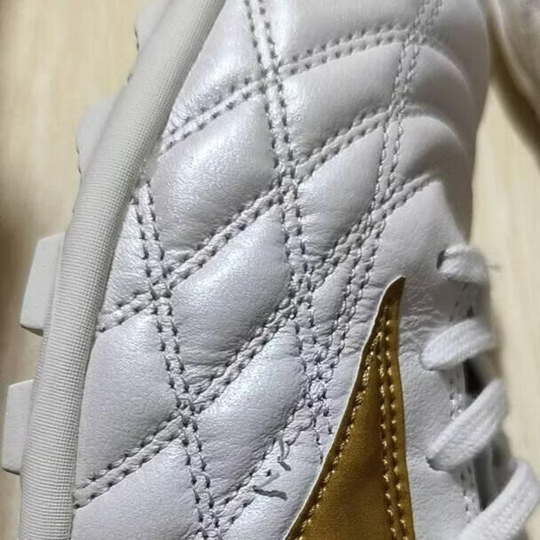 ����ŨС���ӣ�MIZUNO����Ũ΢覼�©����ѵ���鶤����Ь�в�֧���˻� �������࿪�����׽�ɫ-�鶤-40.5�� P1GD201962-A2161 39-40 ���ѹ�����Ϊ׼��