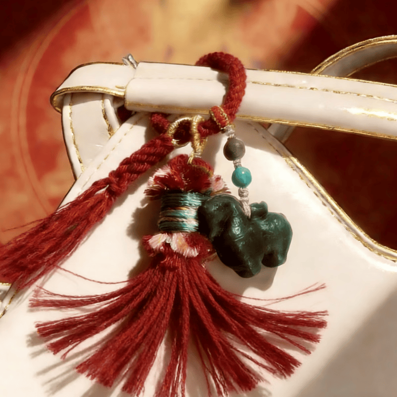 本命年田玉挂件小马红绳礼物包挂车挂 红色流苏小马包挂车挂
