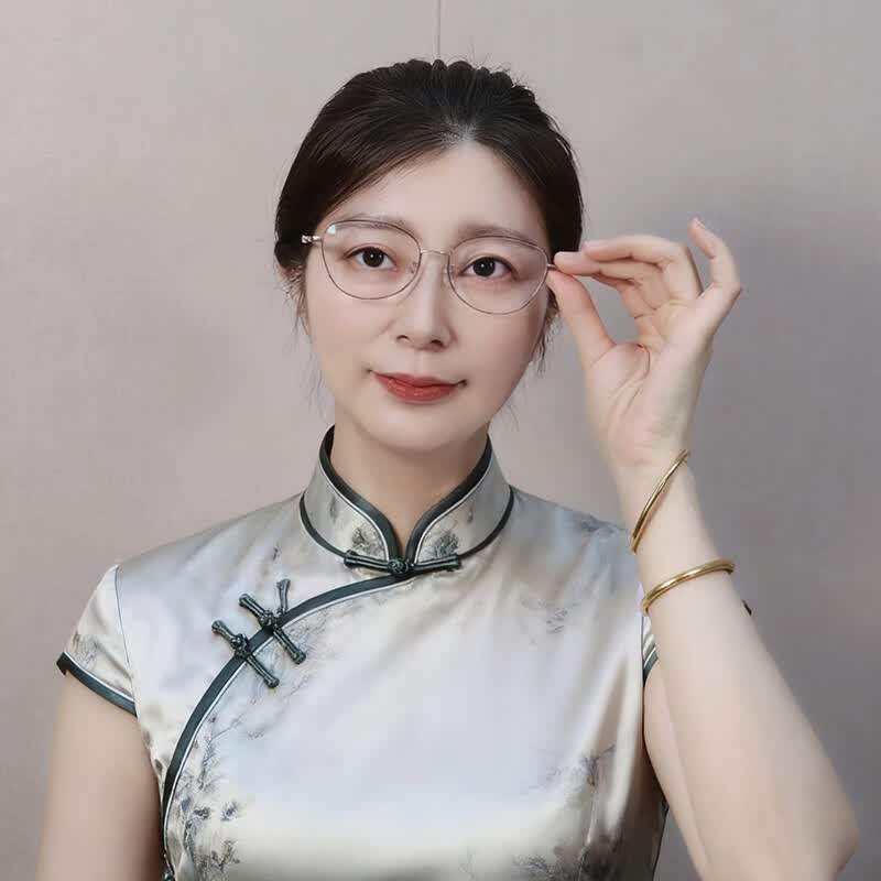 康耐特老花镜无框高清眼镜抗冲击超轻中老年人专用防蓝光防疲劳远视镜片 女款清婉香槟金-纯钛C415 老花50度(建议40岁以前)