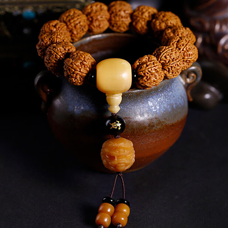 何佳功六瓣大金刚菩提子手串男盘玩尼泊尔原籽生肖貔貅手持念珠 精品原籽--红猪 18mm