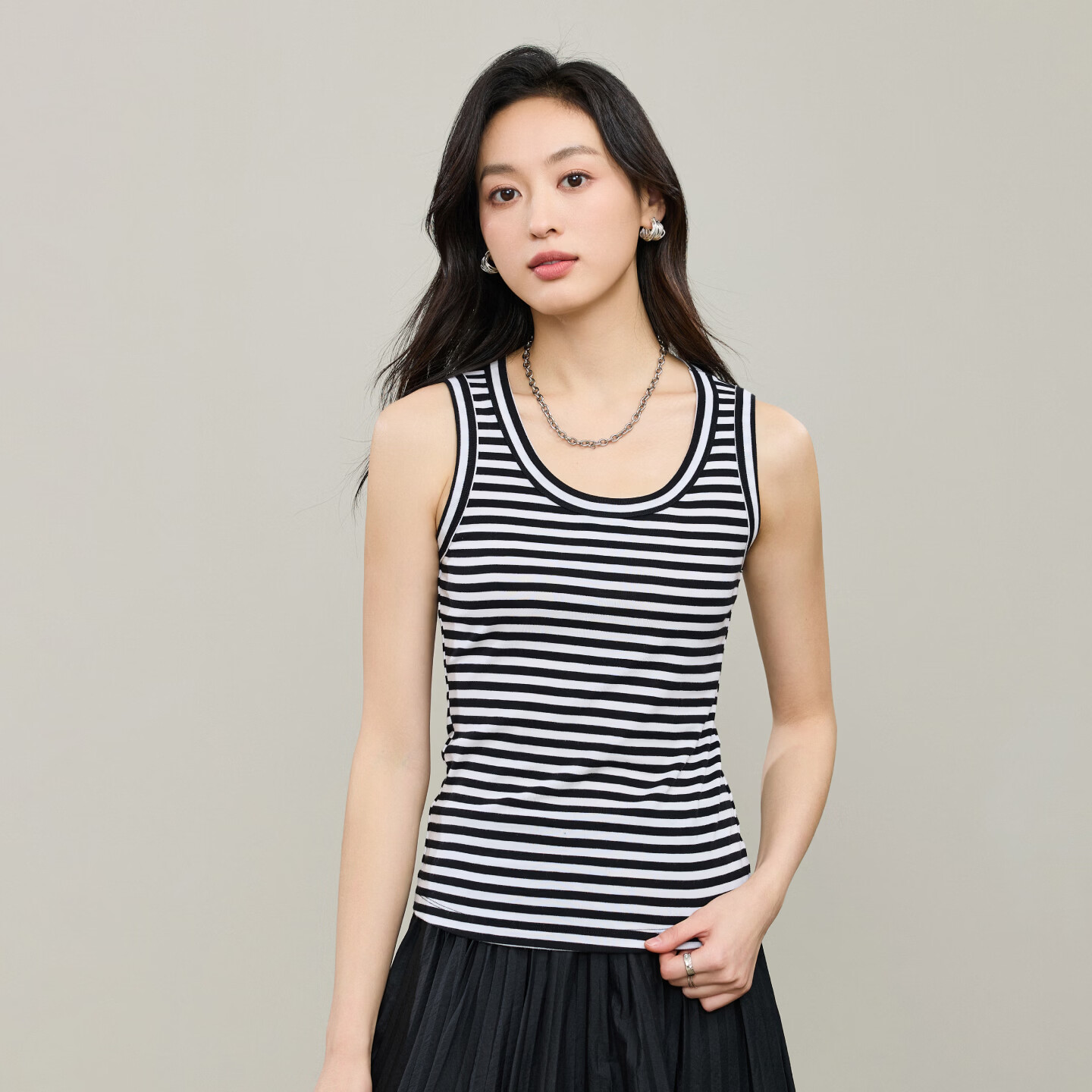 逸阳（ESE-Y）莱赛尔棉背心女2026春新款黑白条纹百搭内搭无袖外穿短袖上衣 黑白条 XL