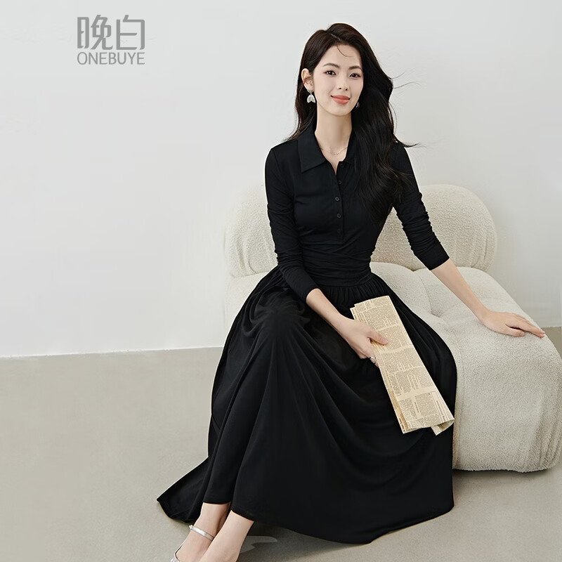 晚白2026春气质流行穿搭法式翻领小黑裙褶皱收腰显瘦垂感超大摆连衣裙 黑色 L