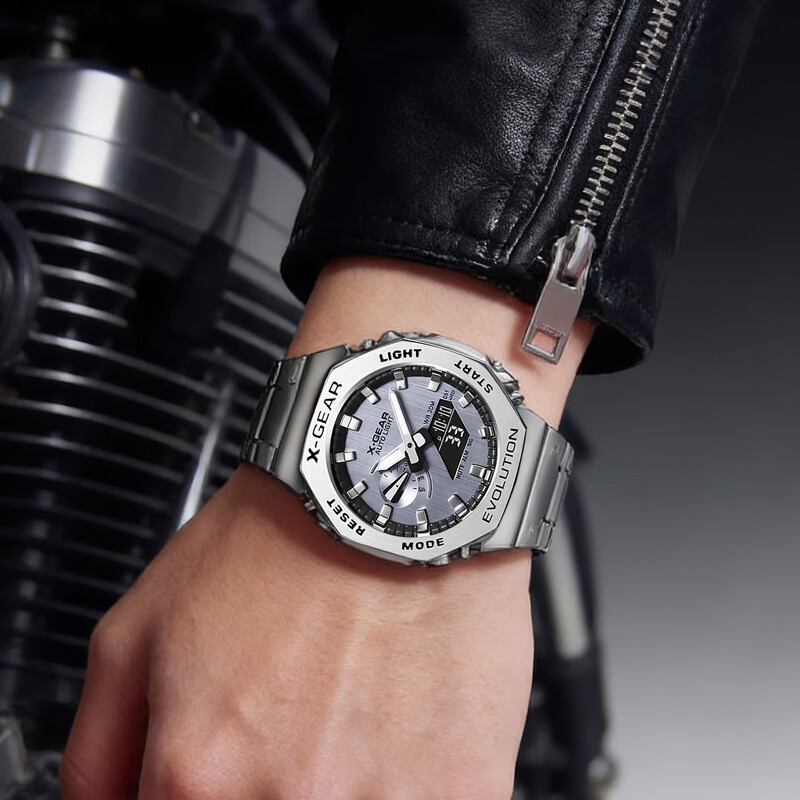 X-GEAR农家八角橡树男士钢铁机械之心青少年初高中学生运动防水石英手表 银蓝胶带【字母款】