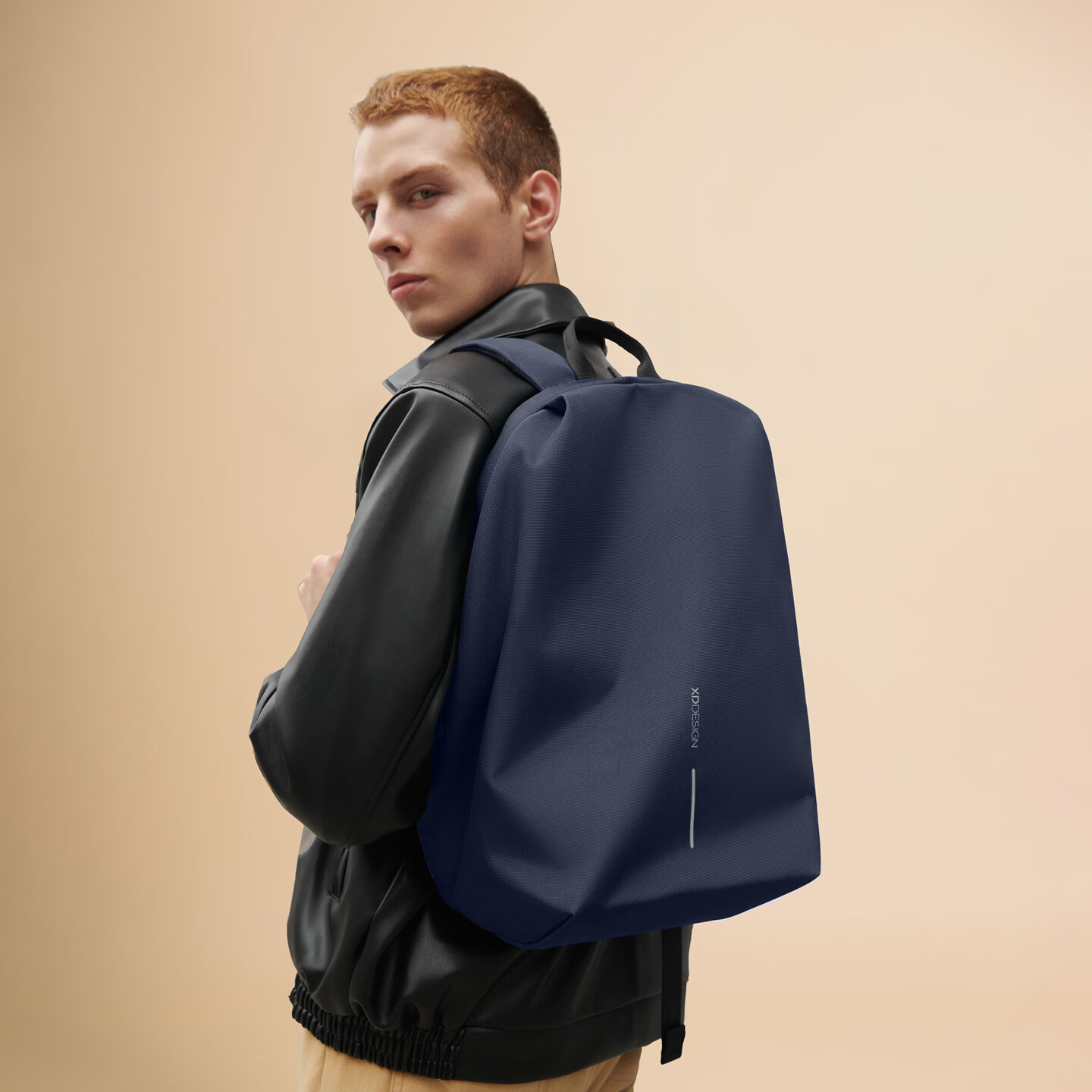 XDDESIGN爱思迪双肩包男女防盗背包通勤15.6英寸笔记本电脑包旅行包休闲包 深蓝色