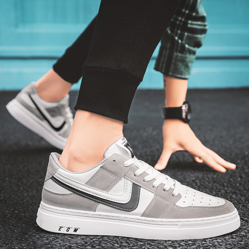 西域骆驼(VANCAMEL)男鞋冬季新款透气空军aj一号板鞋男士轻便软底运动休闲小白鞋子男 【官方正品 质量保证】灰色配色 40