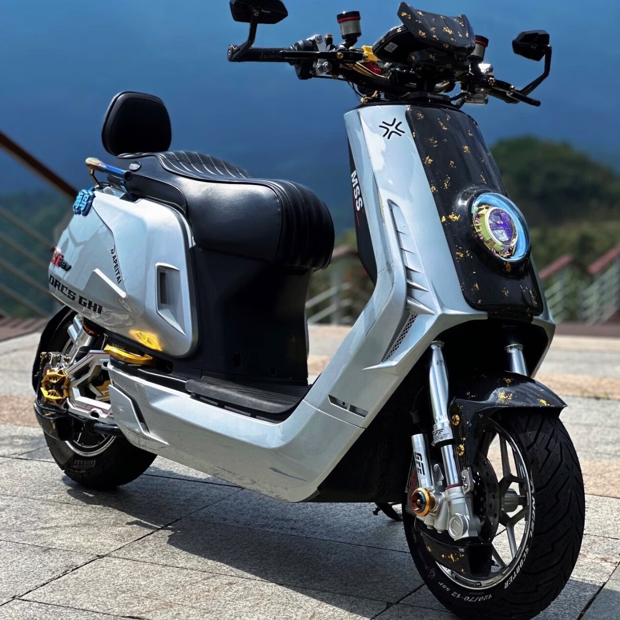 XIAONIU2026新款小牛n1s电动新国标nqi长续航Nxt电车app过户nplay可上牌 1