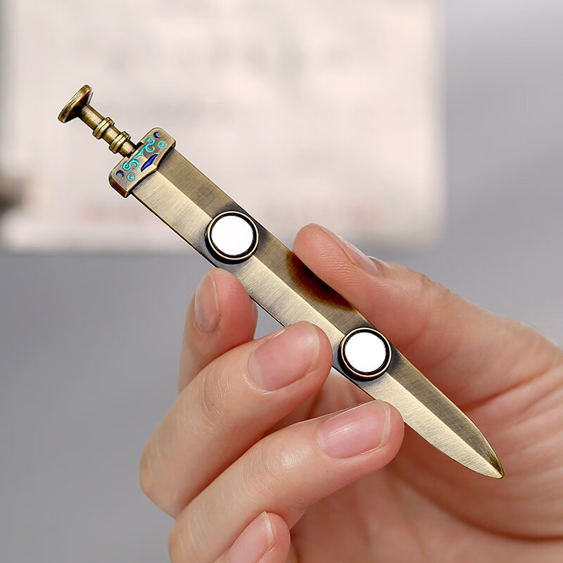 吴王夫差剑金属冰箱贴 苏州博物馆文创旅游纪念品定制杭州南京院 吴王.夫差剑 金属冰箱贴 / 苏州博物馆 藏