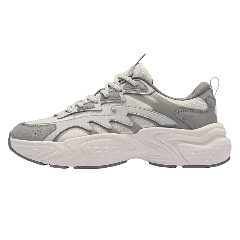 ���ڲ��������Ƕ��ˣ�ERKE������Ь��26���¿��˶�Ь�з�����ĥ��������ϵ�ح���̵���5.0