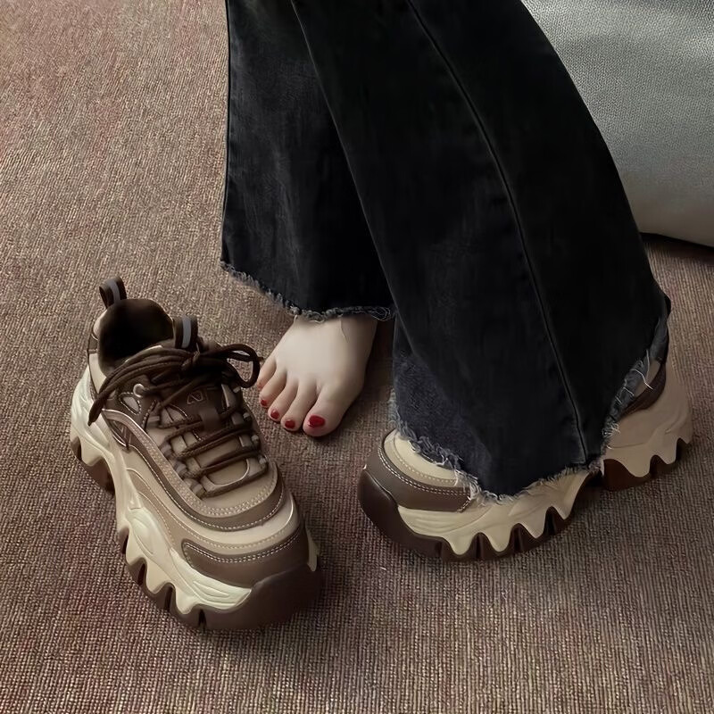 【优选好物】炸街老爹鞋女显脚小2025秋季新款懒人厚底松糕休闲运 黑色 35