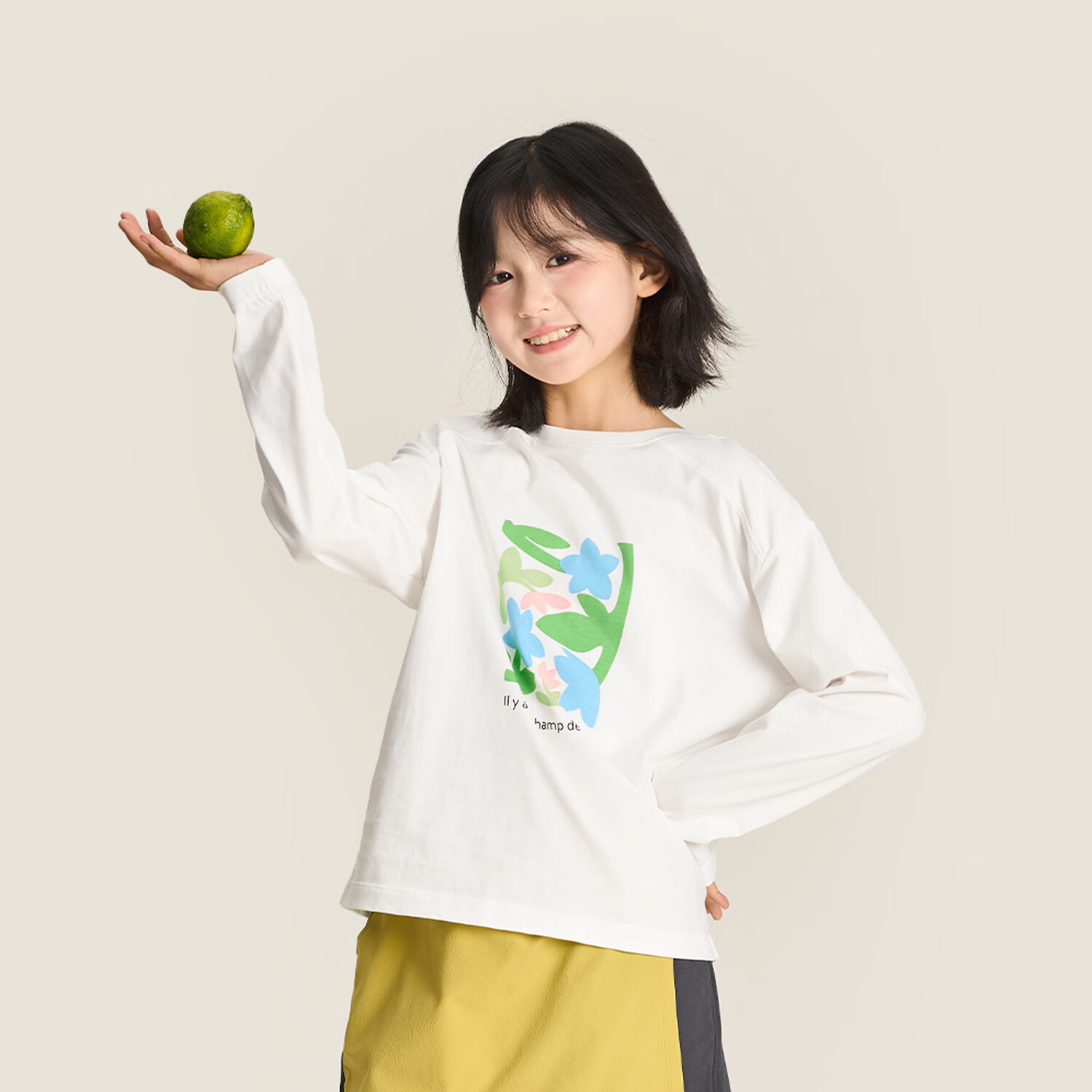 棉叔叔【2.3舒适棉族长袖T】女童春季新品清新花朵时尚印花长袖T恤2026 米白 120 120