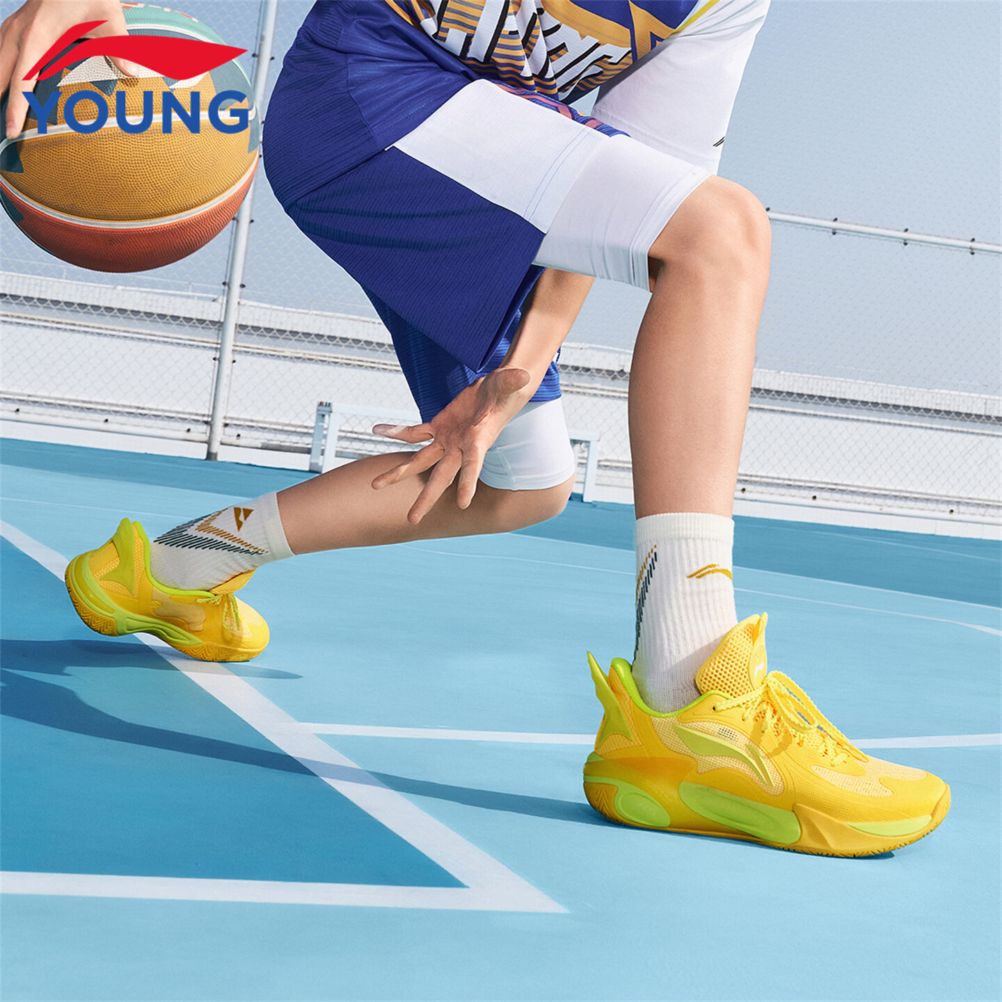 李宁童鞋儿童篮球鞋男大童2026音速风影透气防滑减震青少年比赛篮球鞋 荧光芒果黄34-5 风影2 V4 36