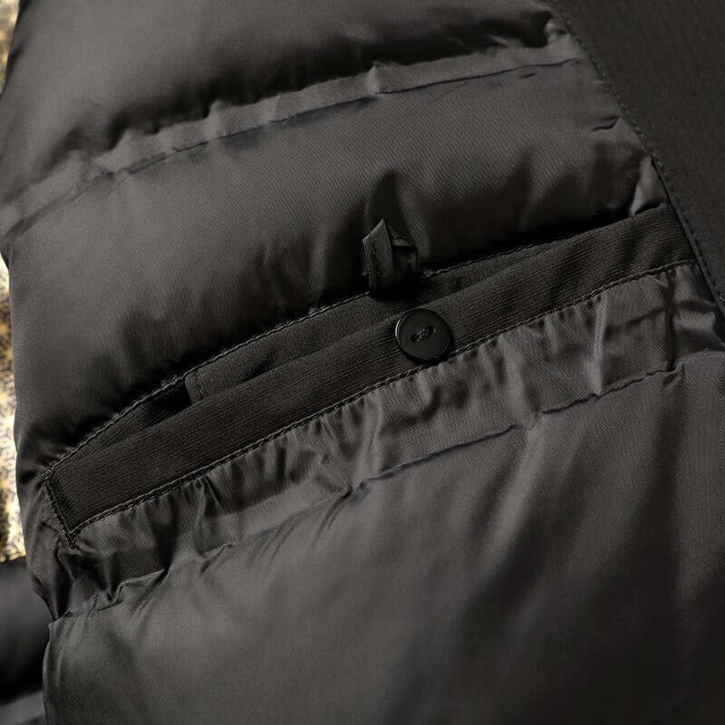 鸭鸭（YAYA）羽绒服男短款连帽宽松厚款保暖中青年2025冬季新年户外工装外套 黑色 L 175(建议125-140斤)