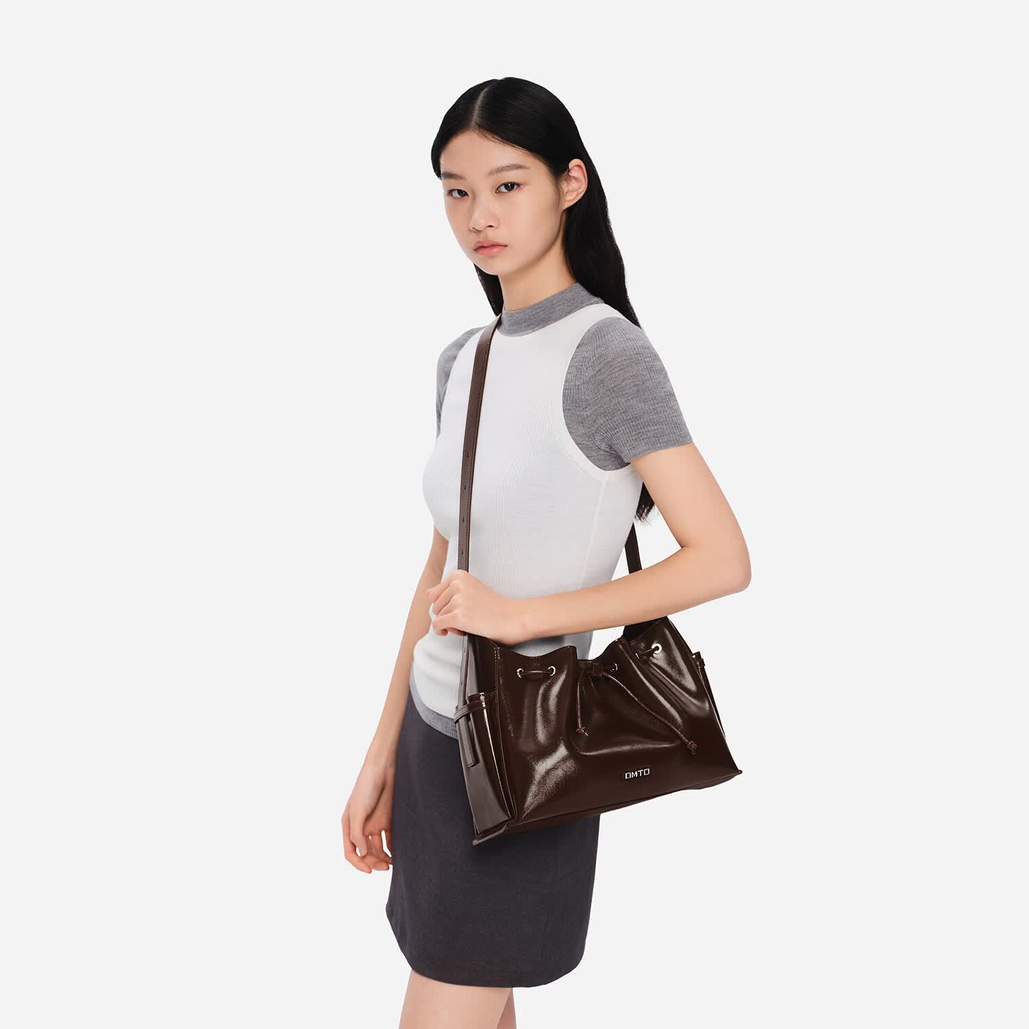 OMTO 双兜烧卖Hobo包女2026新款油蜡真皮通勤单肩斜挎包包520礼物女友 乌梅子