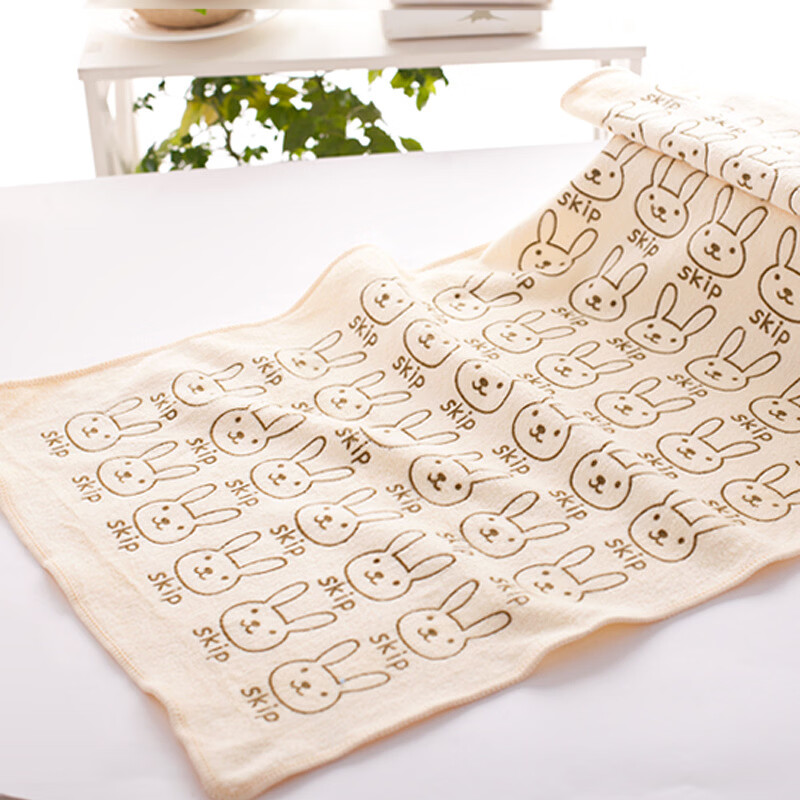 ��ɭ��ϸ��ά��ͨӡ�����ë�������Ʒlogo��ˮ�ٸ���� ��ɫ 1�� 34cm*76cm 6.5Ԫ