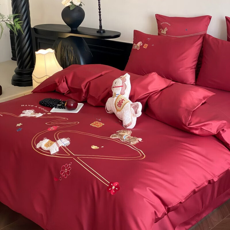 ROLAND LIVE长绒棉刺绣婚庆四件套红色喜庆过年铺床全棉被套床单床上用品 FX 长绒棉四件套-送福小马 1.5-1.8米床 |【被套200*230cm】