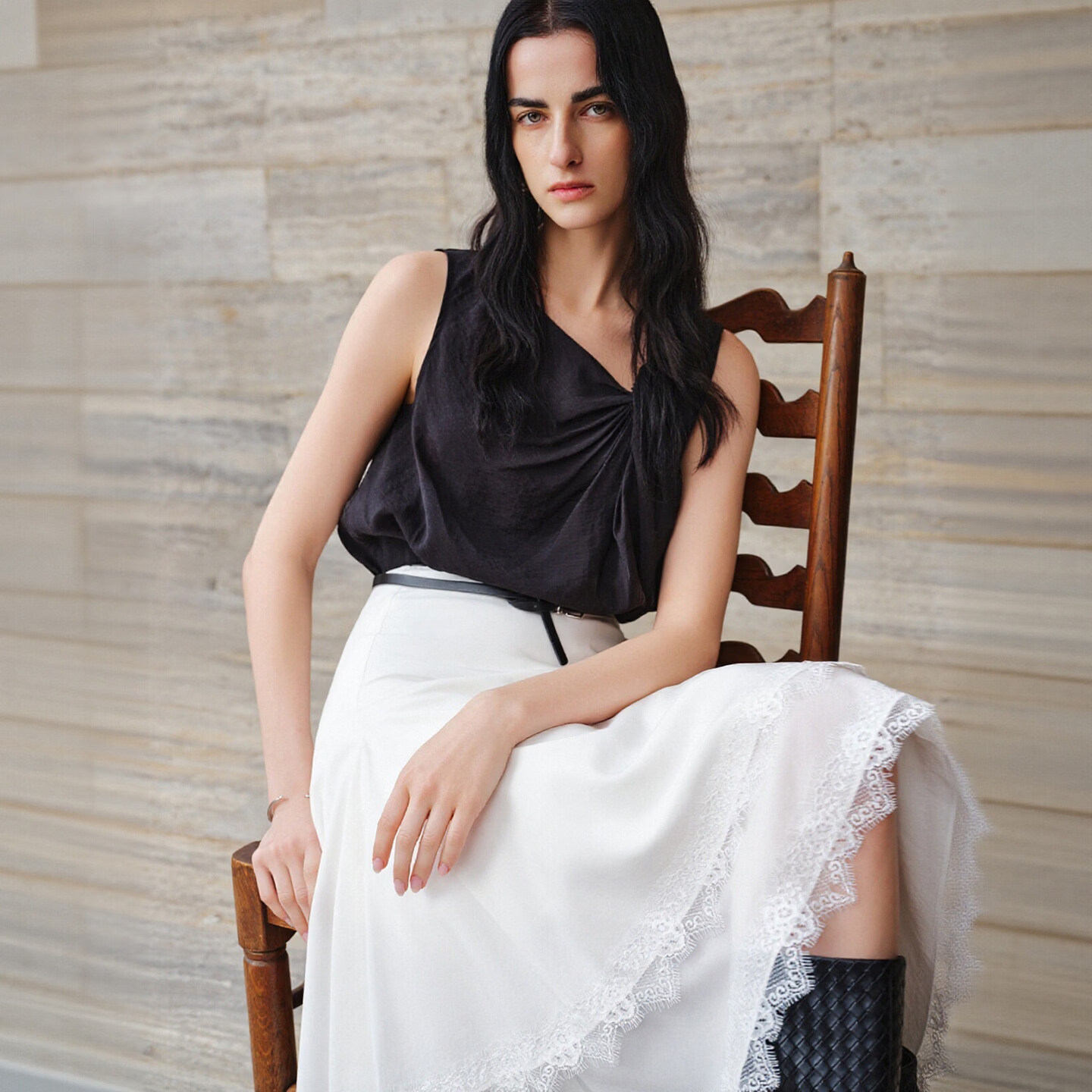 自巧小个子白色设计感扭结无袖衬衫上衣女2026夏新款 谧黑色 【无吊带】 XXS （尺码：1）