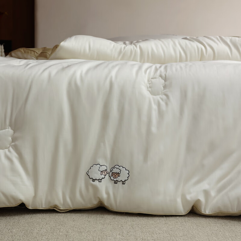 ROLAND LIVE简约双面可用春秋被51%羊毛单双人保暖冬被家用被子被芯透气 EOEO 暖阳羊被子 春秋被150cm*200cm【约4斤】