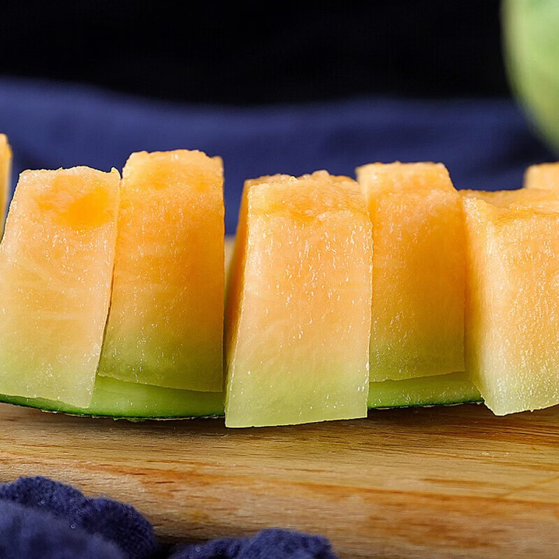 果食鲜丰海南哈密瓜水果整箱当季时令水果年货送礼 净重4.5-5斤【手工挑选】