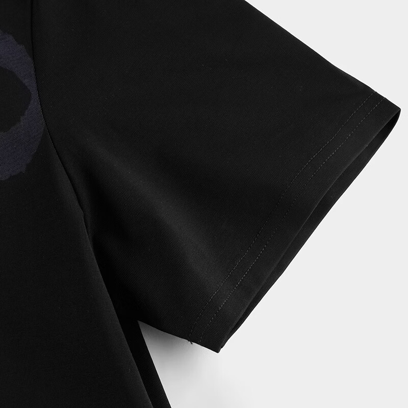 HLA海澜之家旗下黑鲸大字母T恤男2026年夏季短t多色