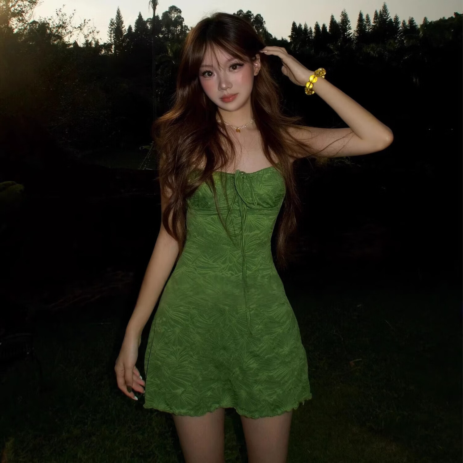 ���롤��ʩ��Ӿ��Ů�����ȼٷ�ʽ�����԰���ɫ��£���ڶ����ݱ�������ȹʽ��Ȫ ��ɫ M 115Ԫ