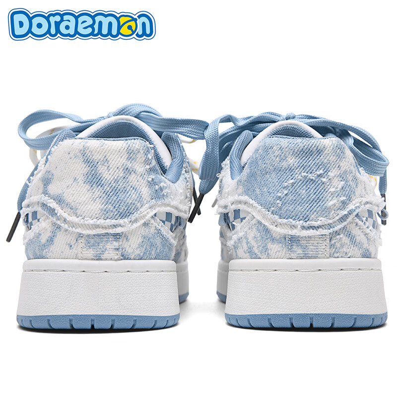 哆啦A梦板鞋男鞋2026春季新款低帮厚底潮鞋增高防滑耐磨运动休闲鞋子男 烟雨蓝 40