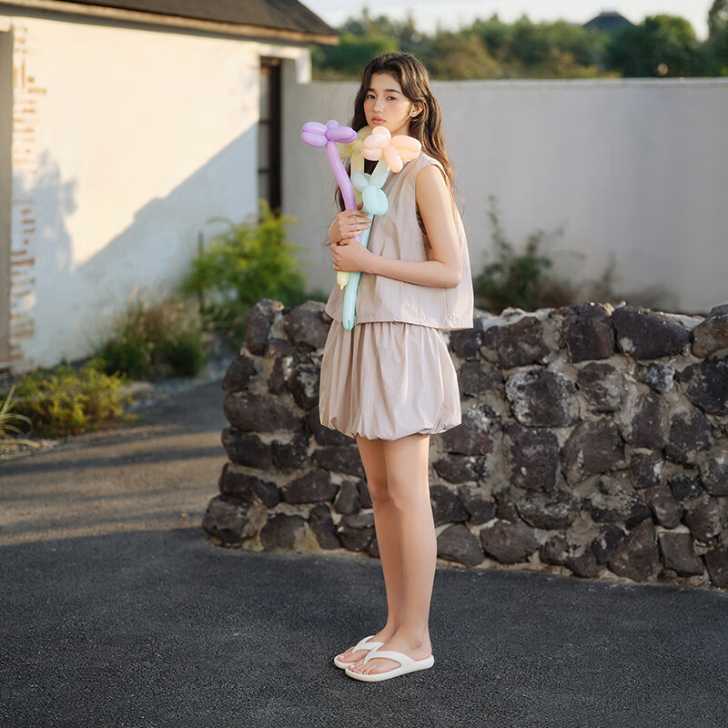 朴西晴沙居家室内凉拖鞋男春季新款软底防滑可外穿海边人字拖鞋女 云朵白 37-38