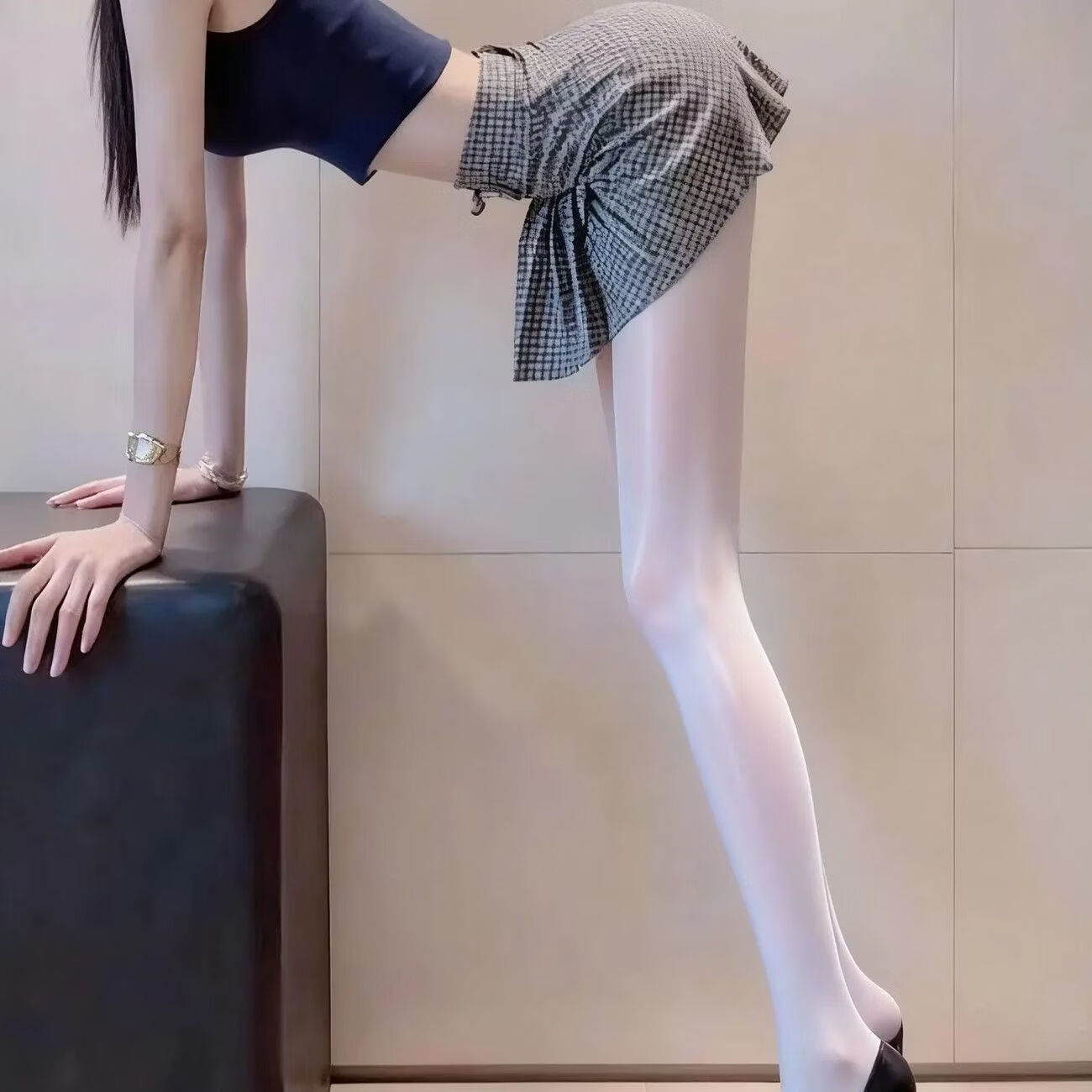 梦动超薄可斯丝袜油光孔雀蕾性感纯欲花边长筒大腿白丝过膝油亮黑丝女 实拍马色油亮丝袜（默认黑色备注改色）