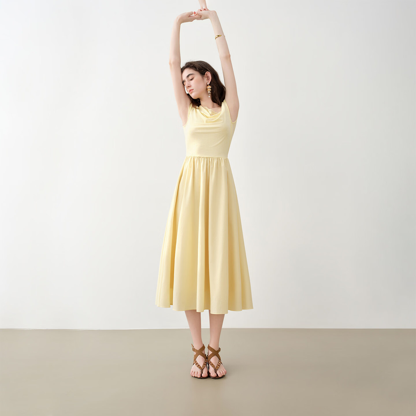 自巧小个子法式斜肩荡领蕾丝拼接紫色连衣裙女2026夏季新品中长裙 奶酪黄 XS （尺码：2）