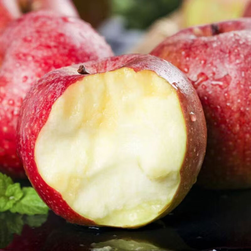 陕秦冠粉面苹果鲜老人小孩婴儿宝宝刮果泥吃喜欢吃的10斤整箱 1罐箱 75mm80mm4点55斤中果装约12个