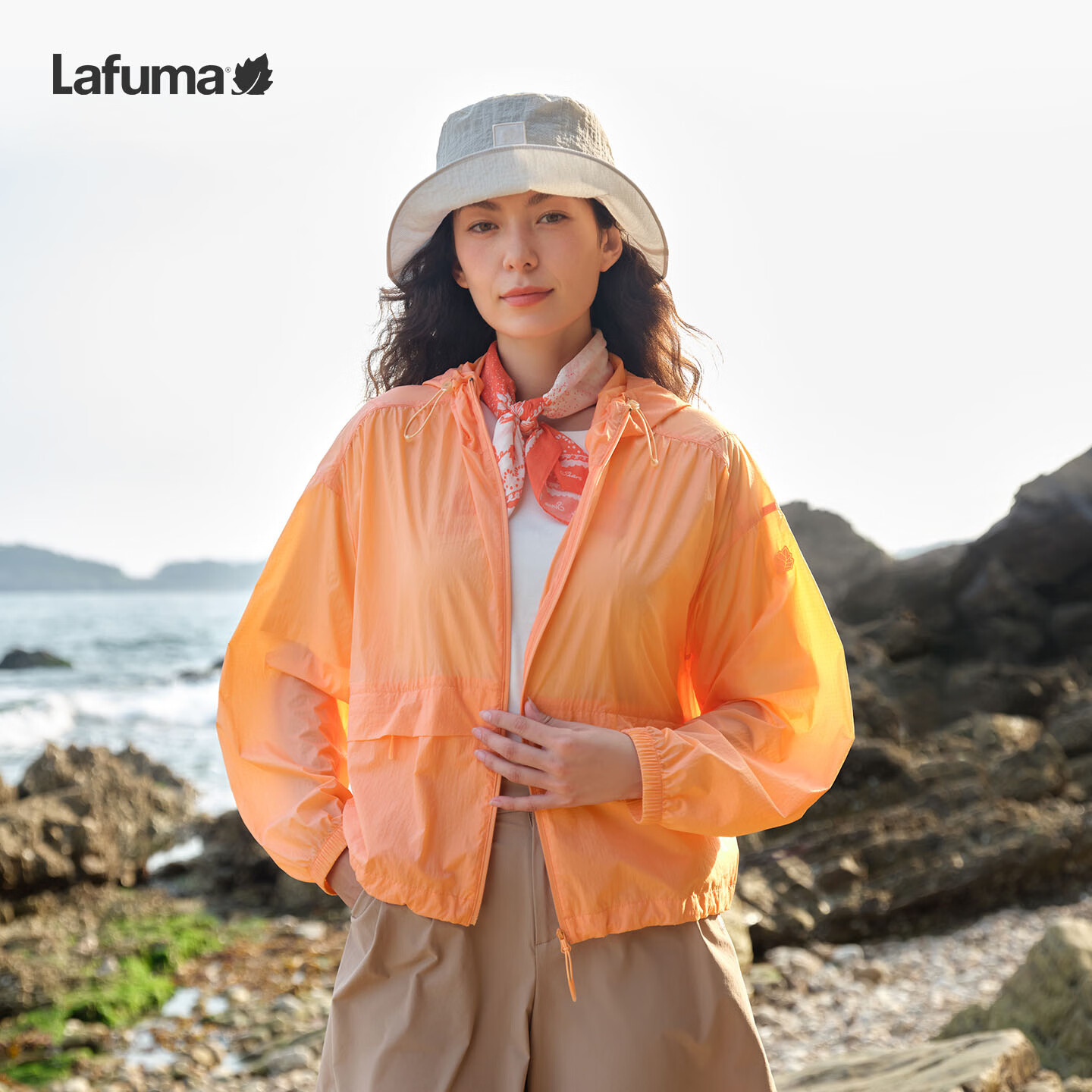 LAFUMA乐飞叶户外防晒衣女 UPF40+轻薄防紫外线连帽运动外套LFJA6BP64
