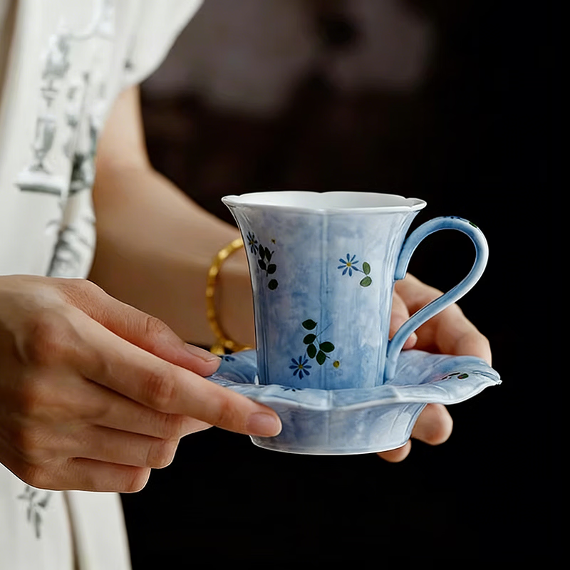 BOSSY文创风纯手绘咖啡杯碟套装高档精致女士主人杯送长辈妈妈生日礼物 青蓝冰水-咖啡杯【礼盒装】