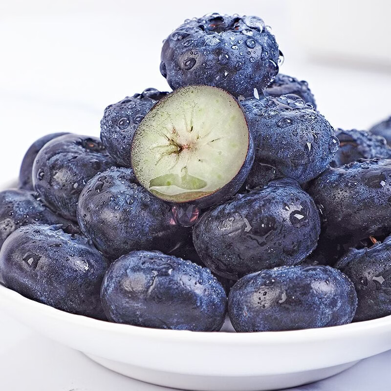鲁韵忆乡【JD空运】爆款云南L25花香蓝莓10盒 新鲜摘当季水果玉溪露天 新鲜蓝莓100g*10盒（果经18mm+）