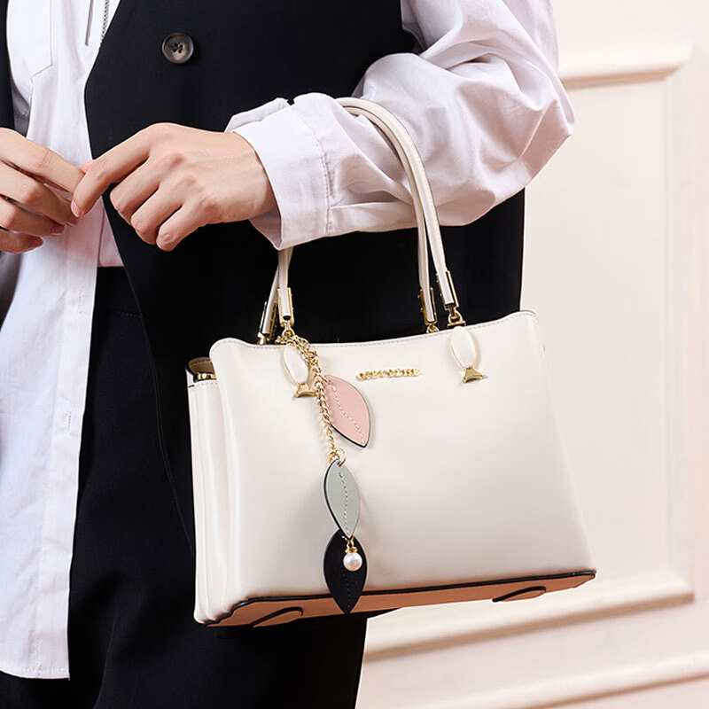 纪诗哲(GIEVSZHE)轻奢女包2026新款包包手提单肩包斜挎包三八女神妇女节礼物送老婆 米白色