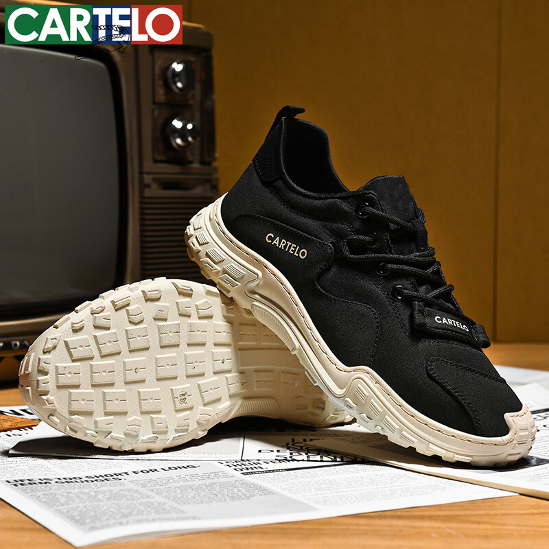 ����������Ь����Ь���ļ���Ь����ʱ����ʿ����Ь��������ƽ�װٴ��˶���Ь QH925��ɫ 41 39Ԫ