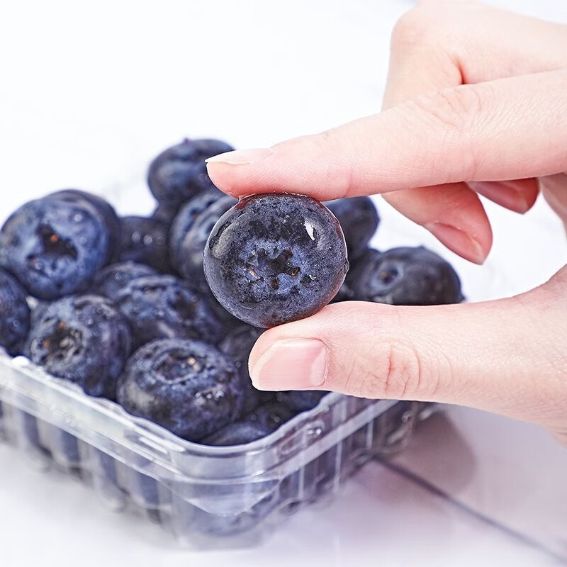 鲁韵忆乡【JD空运】爆款云南L25花香蓝莓10盒 新鲜摘当季水果玉溪露天 新鲜蓝莓100g*10盒（果经18mm+）