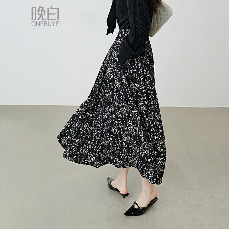 晚白2026年春款优雅复古飘逸软垂碎花裙松紧腰遮肉显瘦大摆半身裙 花色 M