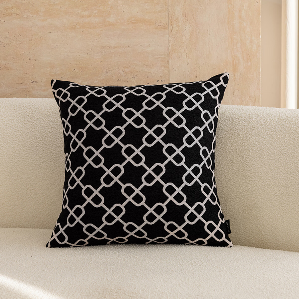 水星家纺摩登环链几何靠垫 摩登环链几何靠垫(黑色) 45cm*45cm 含枕芯