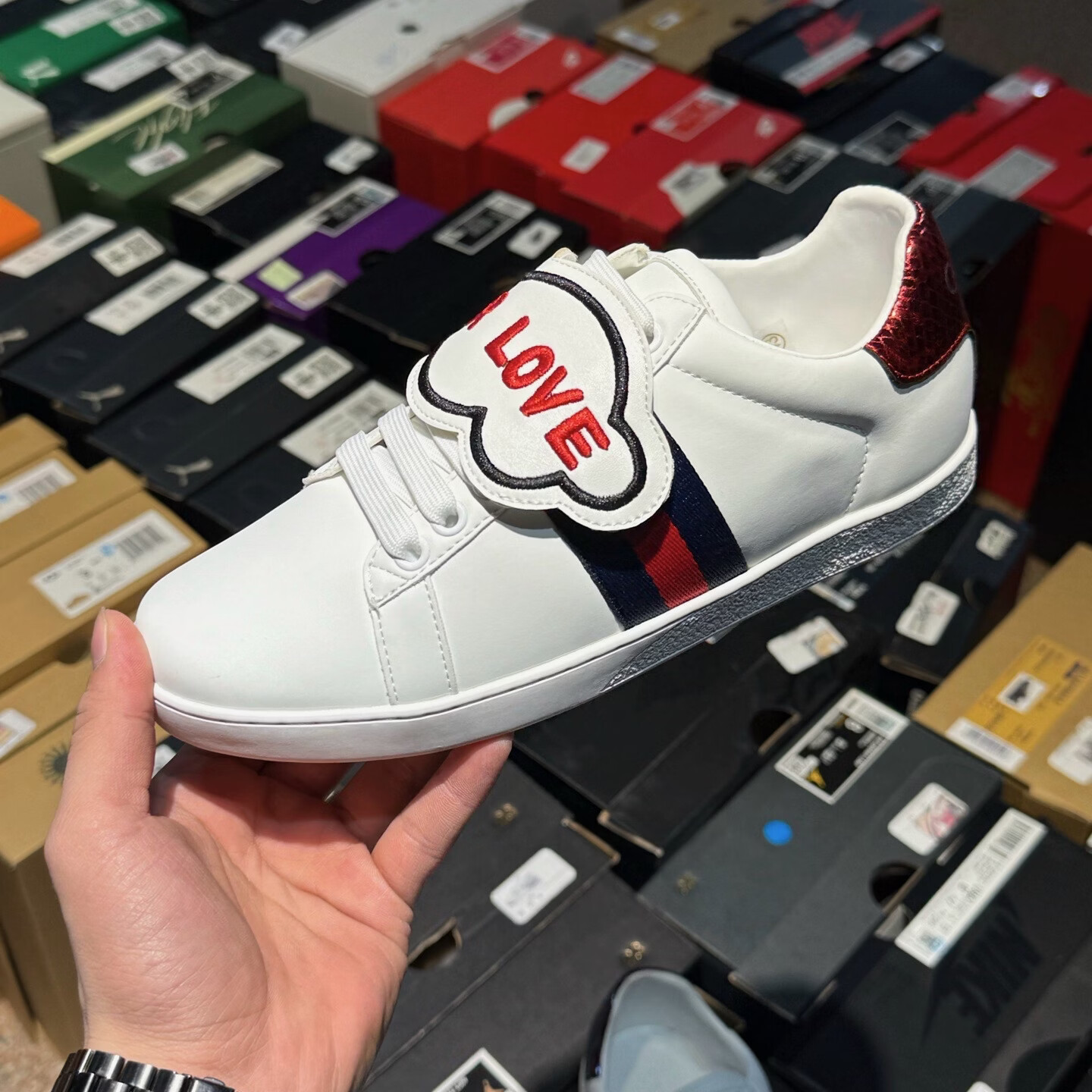 港版新款潮流满钻男女同款百搭情侣款板鞋 白红 44