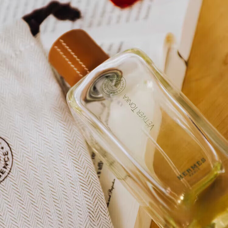 HERM'S爱马仕HERMES闻香珍藏香水100ML 云南丹桂 情人节新年礼物礼盒装 琼脂乌木 +礼盒礼袋 100ml