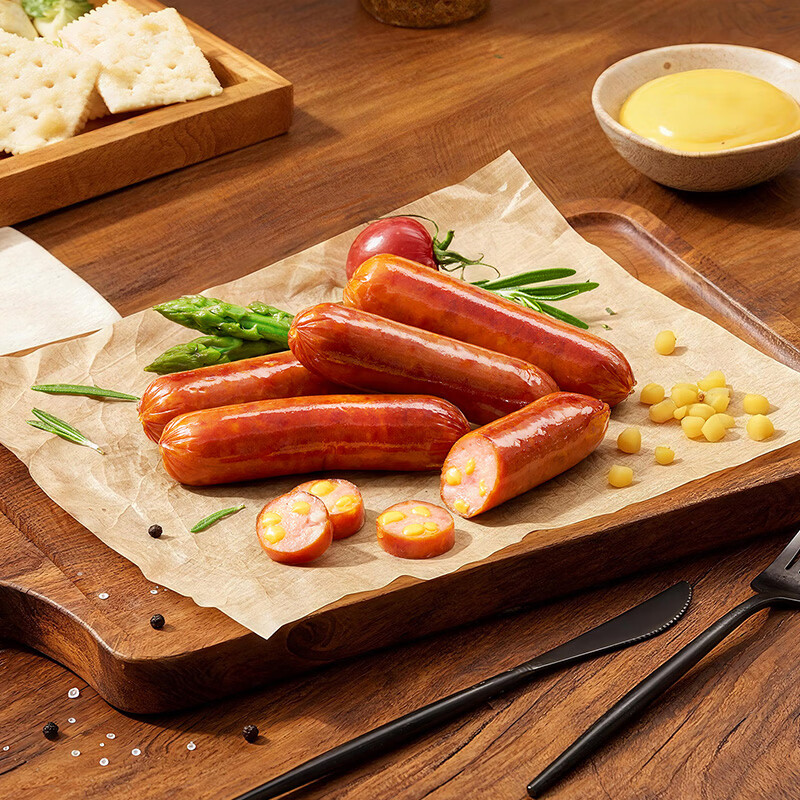 荷美尔（Hormel）加州火腿片150g*3包早餐三明治沙拉随意火腿德式香肠一口香鸡肉肠 【顺丰冷运】车达芝士肠180g*3包（效期至26.4）