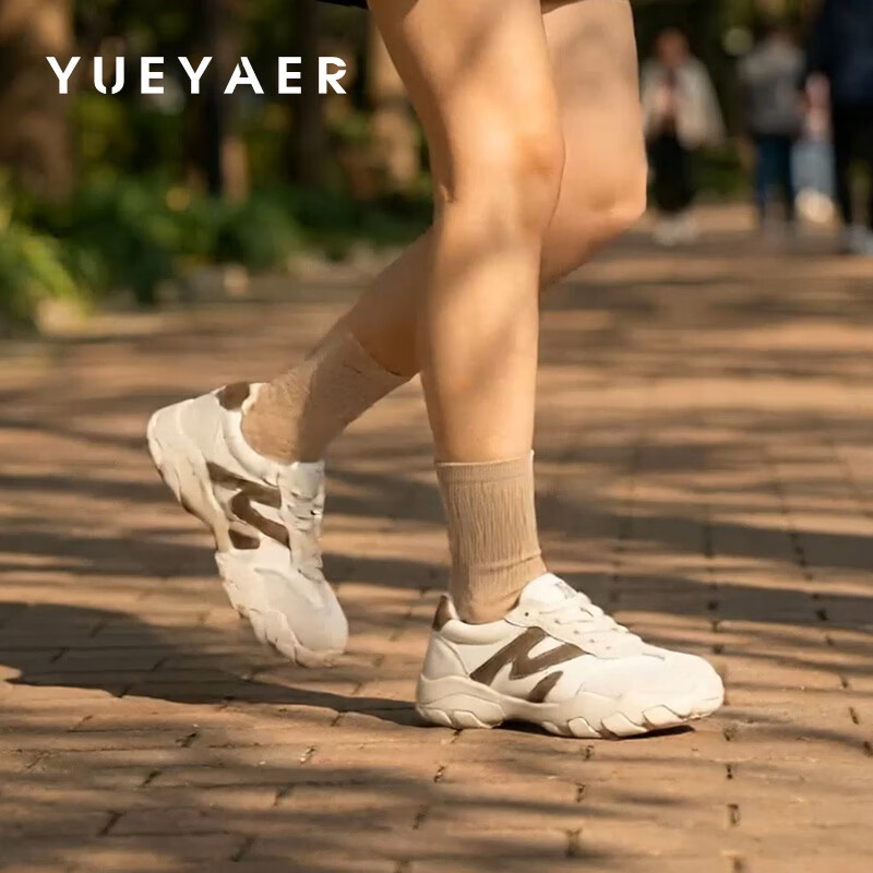 月芽儿软底德训鞋女鞋2025年冬季季新款轻便舒适休闲运动鞋系带小白鞋 棕色03S 34