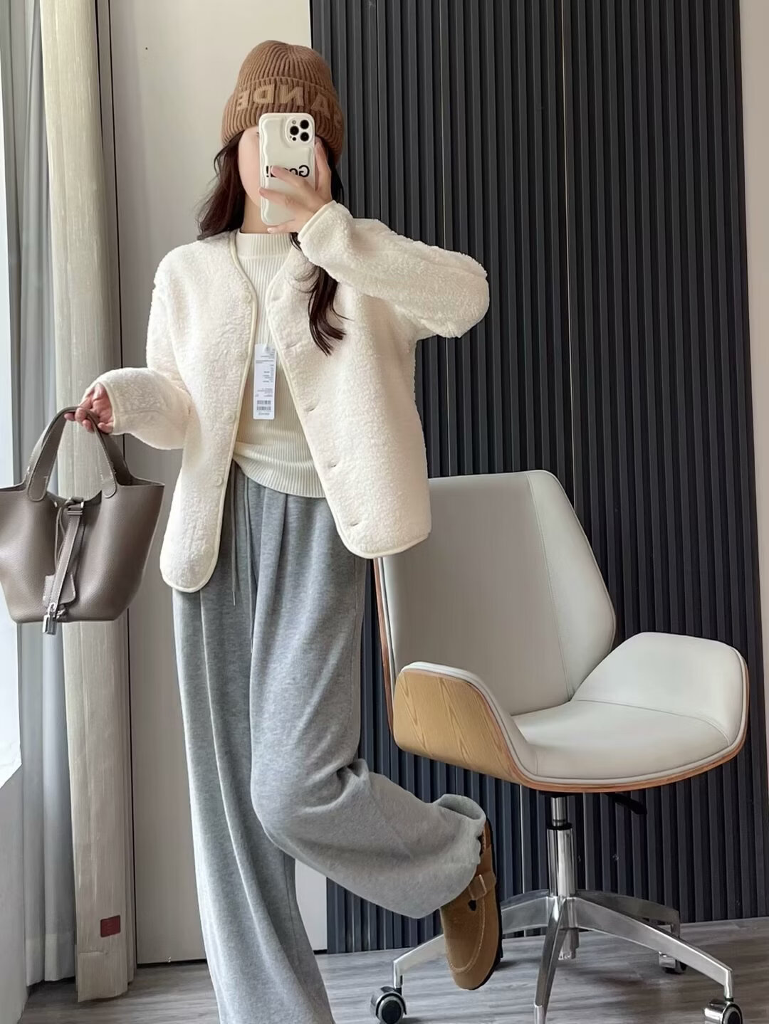 女装2023秋冬季仿羊羔绒摇粒绒圆领开衫长袖保暖外套 乳白色 S