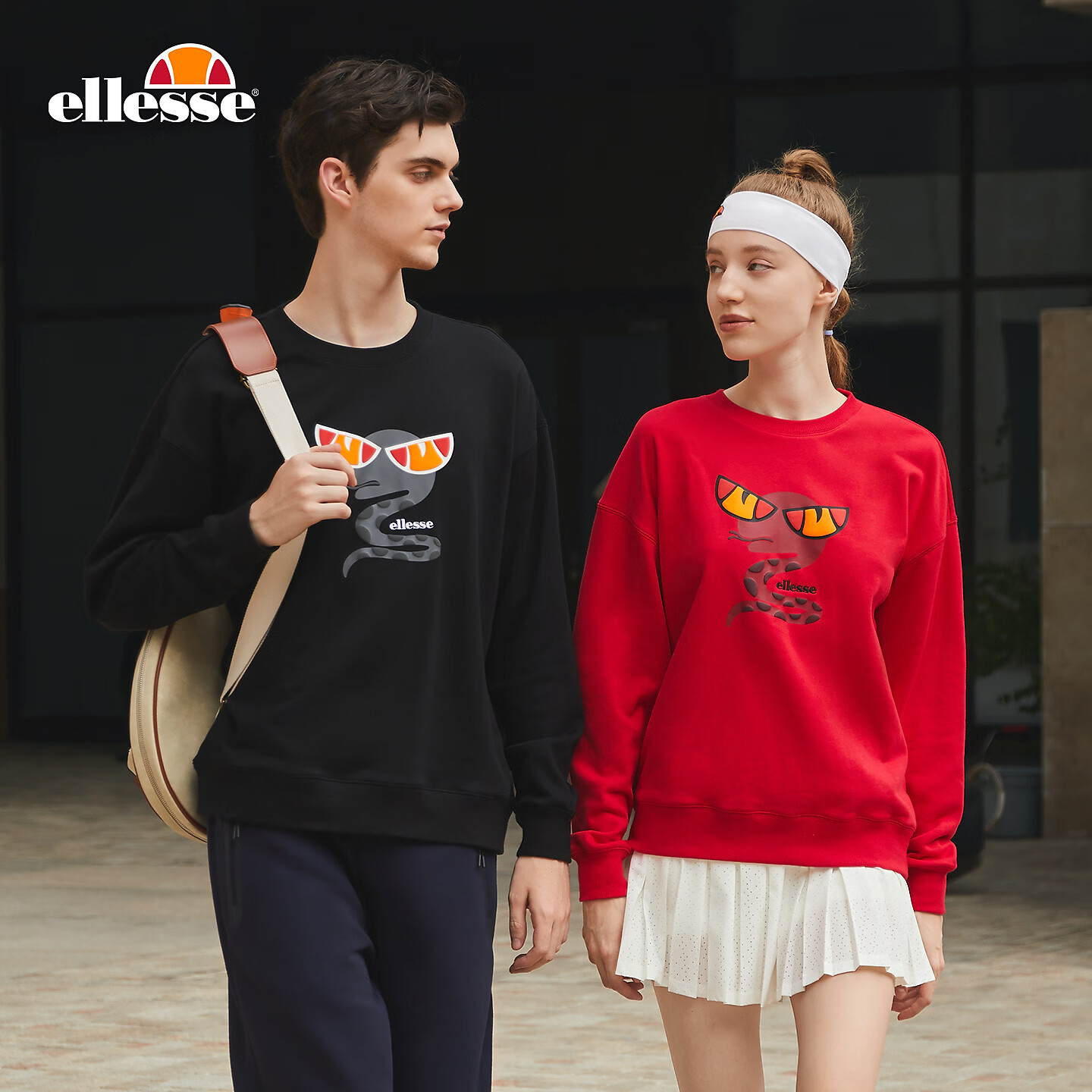 ellesse小贝壳蛇年限定红色圆领运动卫衣女跑步新年情侣上衣 黑色 S