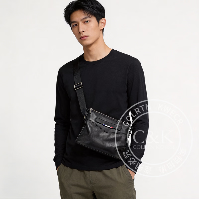 Colrtn Kwecr  男士单肩包新款大容量斜挎包真牛皮时尚背包邮差包情人节礼物男 黑色大号36*26*7（12英寸）