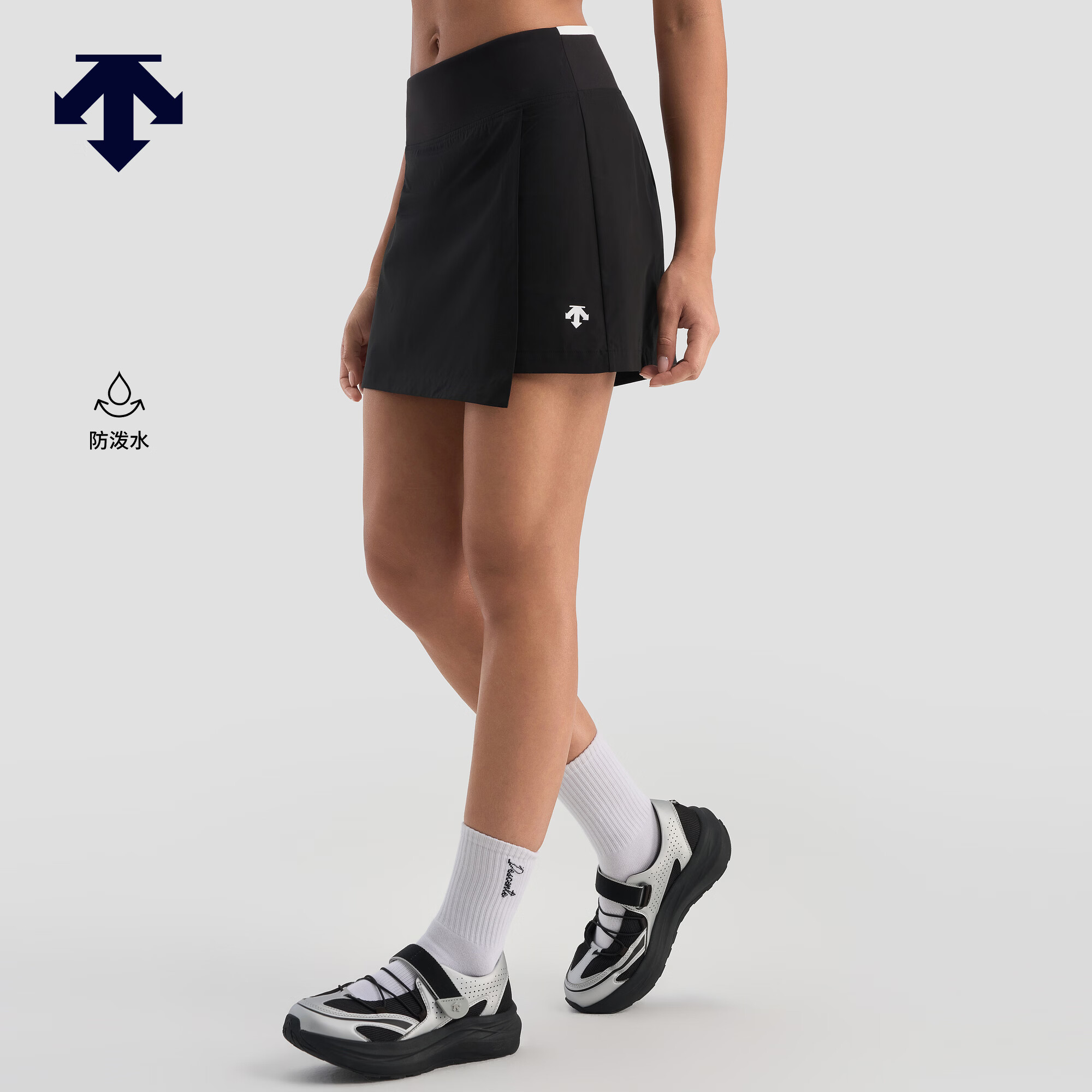 迪桑特（DESCENTE）WOMEN’S TRAINING系列女士防泼水TOUGH短裙 BK-黑色 M (165/66A)
