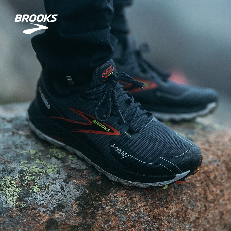 布鲁克斯（BROOKS）Cascadia 山岩18 GTX男平衡缓震支撑越野跑鞋登山防滑跑步鞋 黑珍珠/黑色/番茄红 42.5
