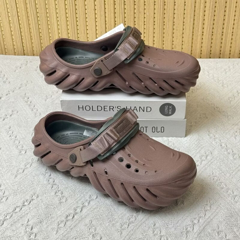 CORCS CROCS波波鞋洞洞鞋明星同款情侣户外潮流拖鞋休闲沙滩凉拖鞋 卡其 45 M11/45