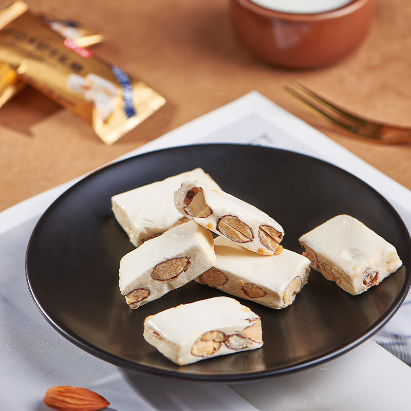 马大姐牛轧糖 巴旦木软牛轧糖180g喜糖办公室休闲零食糖果雪花酥