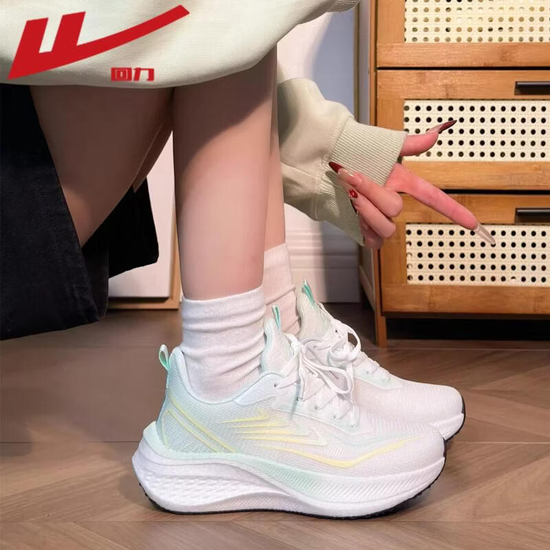 ���ڲ����������˶�ЬŮ2026�����¿��֯��Ь͸��ѧ���ܲ�Ь���װٴ�ͨ��Ь ��/��/�� �������¿ 37