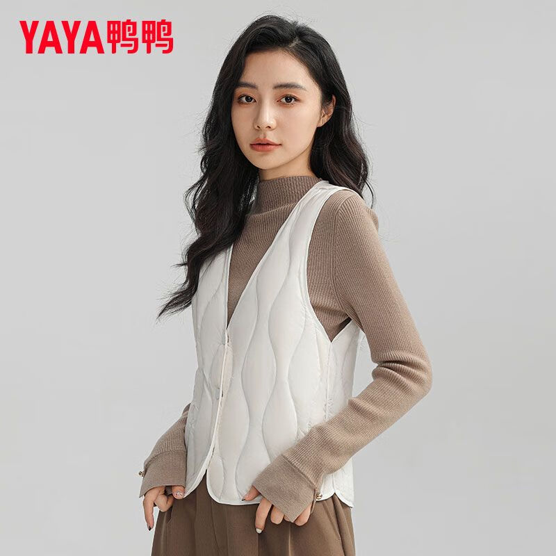 鸭鸭（YAYA）秋冬季新款贴身修身轻薄保暖背心短款坎肩保暖羽绒内胆冬装短外套 浅咖色 3XL 140-160斤